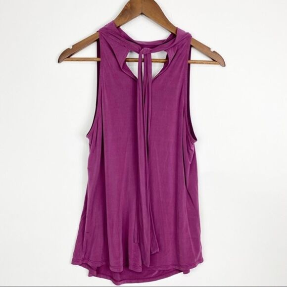 Lola & Sophie New York Jersey Choker Top - Picture 6 of 10